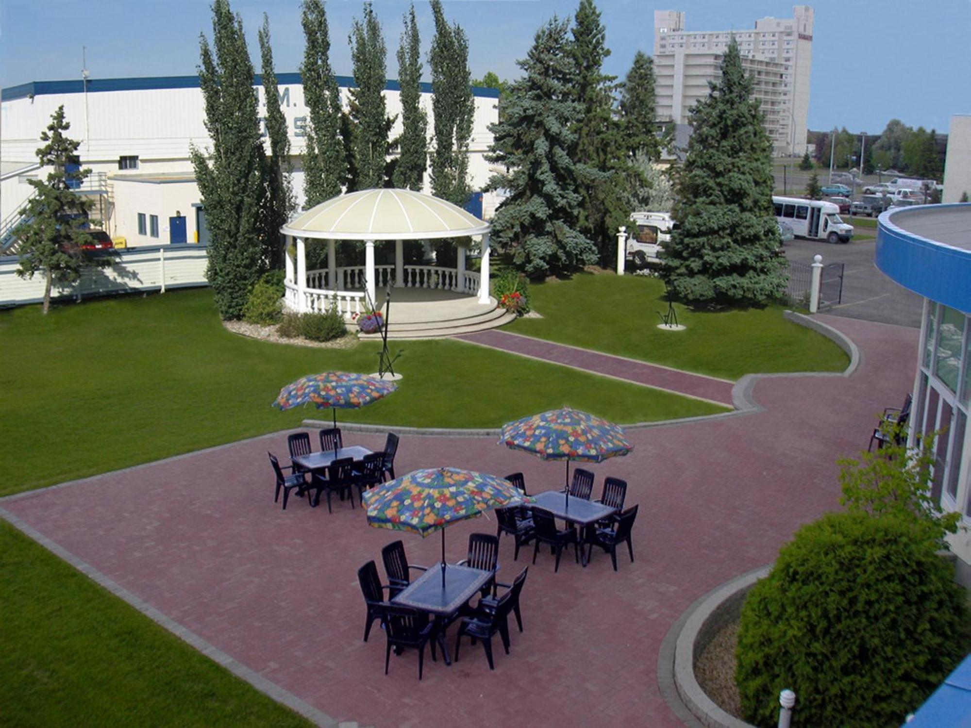 Chateau Louis Hotel & Conference Centre Edmonton Esterno foto